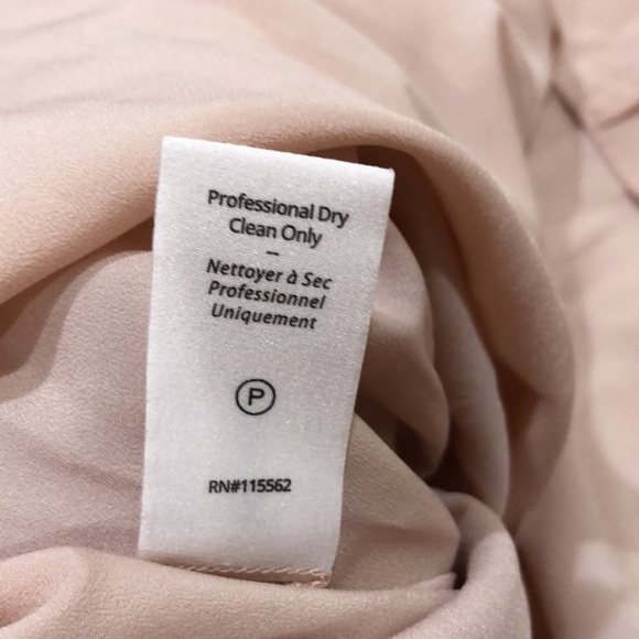 NWT Cinq a Sept Nina Maxi Dress Size 2 Iridescent Blush Pink Tiered Bell Sleeve - Picture 8 of 12